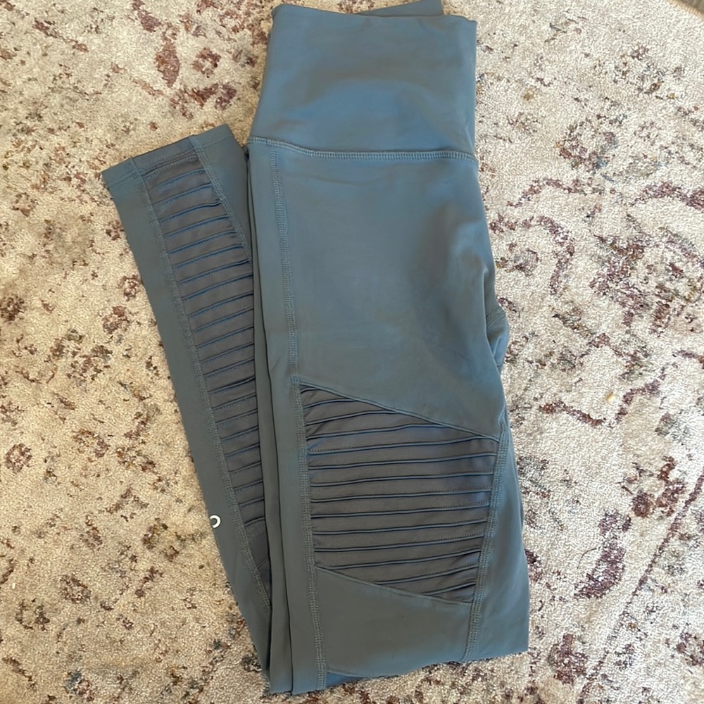 ALO Moto Legging